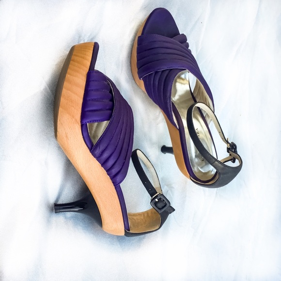 SALE ⬇️ Kitten Heel Wood and Purple Art Deco Look Shoes - Picture 3 of 6